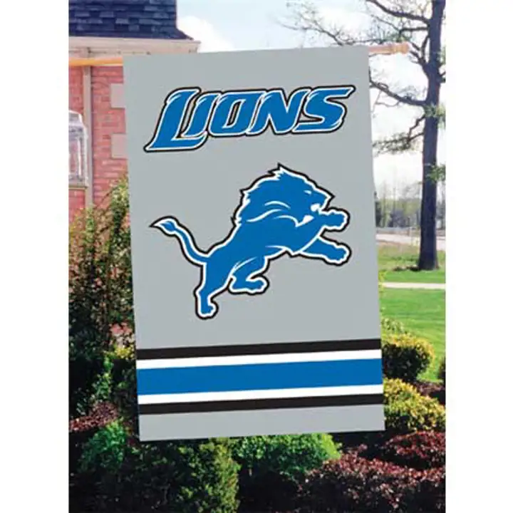DRAPEAU DE MAISON LIONS APPLIQUÉ