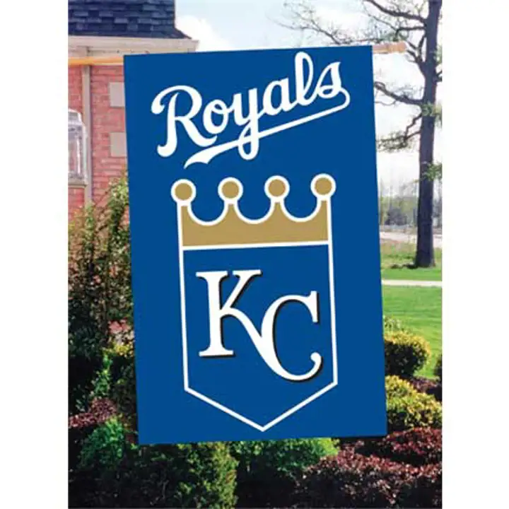 DRAPEAU DE MAISON ROYALS APPLIQUE