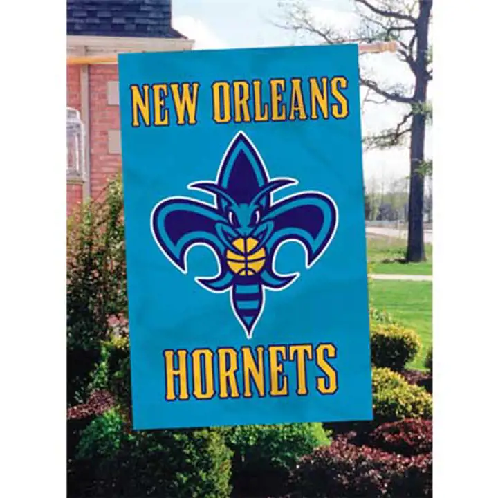 Drapeau de maison Applique Hornets