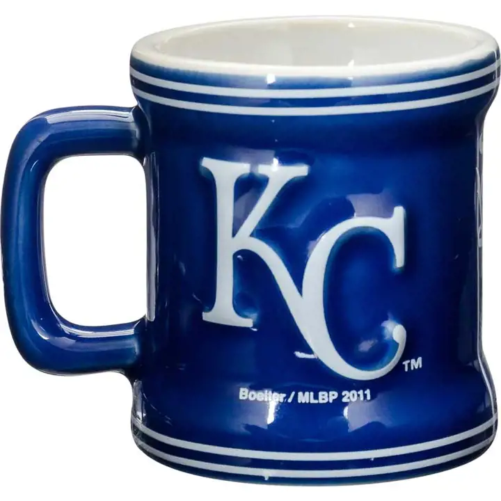 Mini tasse sculptée ROYALS - 2 oz.