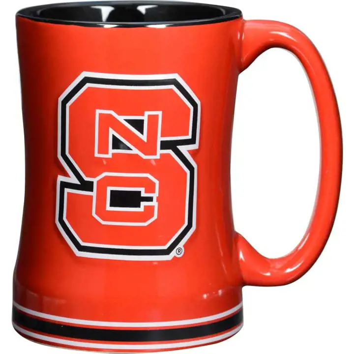 Mug en relief NC State 414 ml
