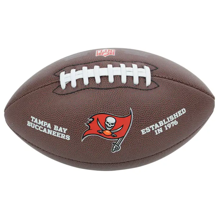 Composite football BUCCANEERS – NFL New Flag (marron)