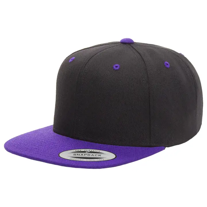 Casquette plate unie 14 noir/violet