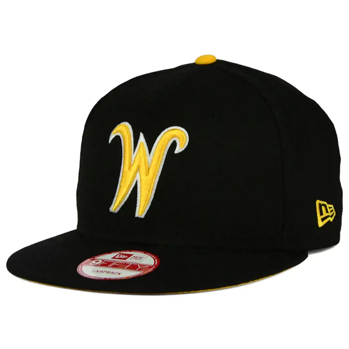 Wichita St NCAA Core 9FIFTY Snap blk