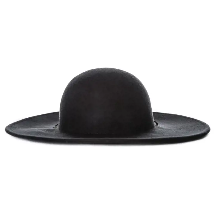 Chapeau souple en feutre avec cordon noir