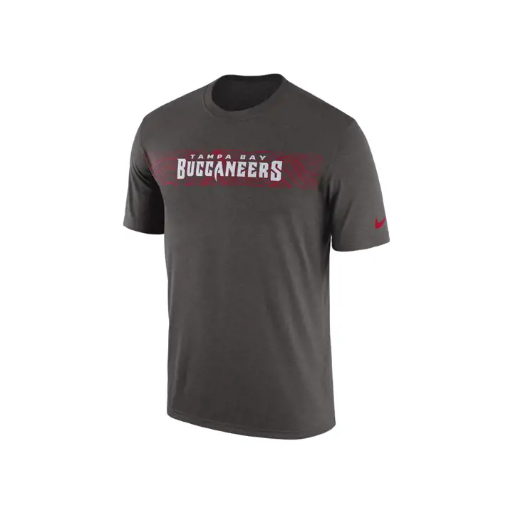 T-shirt Légende Sismique sur le Terrain des Tampa Bay Buccaneers NFL 18