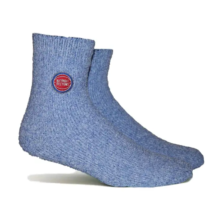 DETROIT PISTONS NBA Parkway Team Fuzzy BLEU/BLC