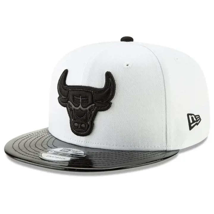 Casquette 9FIFTY Chicago Bulls NBA Con Sneaker BLANC/NOIR