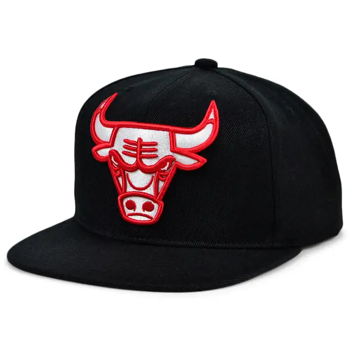 CHICAGO BULLS NBA XL CASQUETTE SNAPBACK COULEUR NOIRE