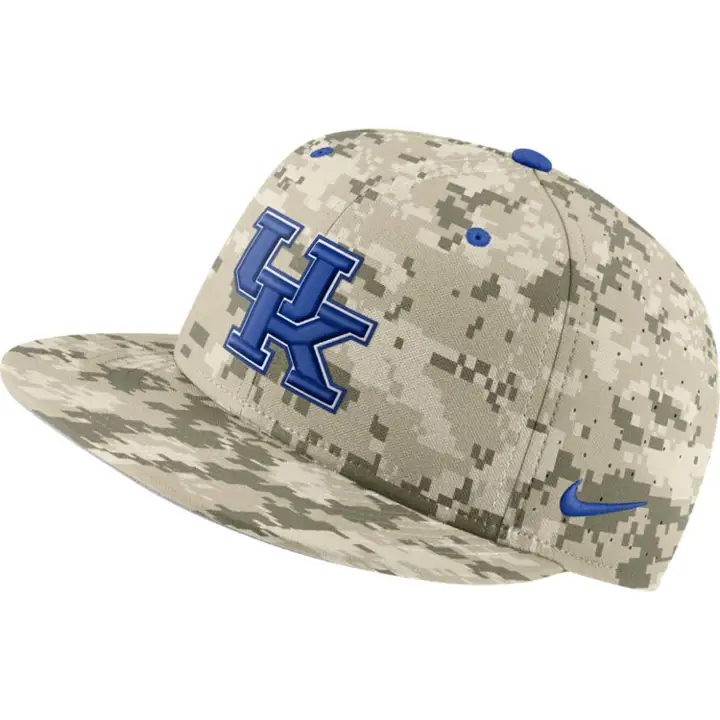 Kentucky Wildcats NCAA NK Aerobill Casquette de baseball ajustée CAMO