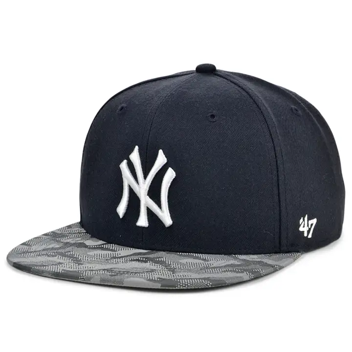 Casquette NEW YORK YANKEES MLB SMOKE OUT marine