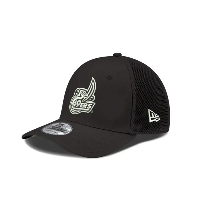Casquette UNC NCAA Neo noire et blanche