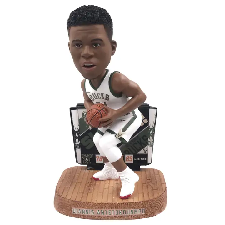 Milwaukee Bucks tableau de bord figurine Giannis Antetokounmpo