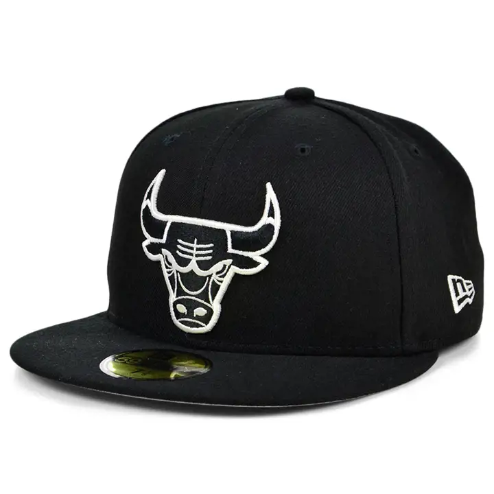 CHICAGO BULLS NBA NOIR BLANC 59FIFTY NOIR
