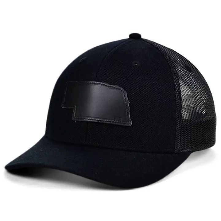 NEBRASKA Patch en cuir blackout État Casquette trucker incurvée NOI/NOI