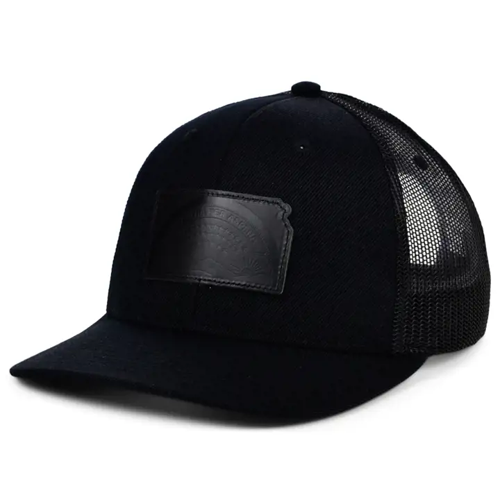 KANSAS Casquette Trucker incurvée en cuir noir avec drapeau de l'État BLK/B