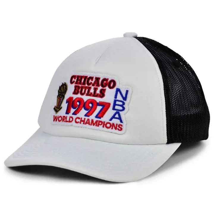 CASQUETTE TRUCKER NBA CHICAGO BULLS CHAMPIONNAT BLC