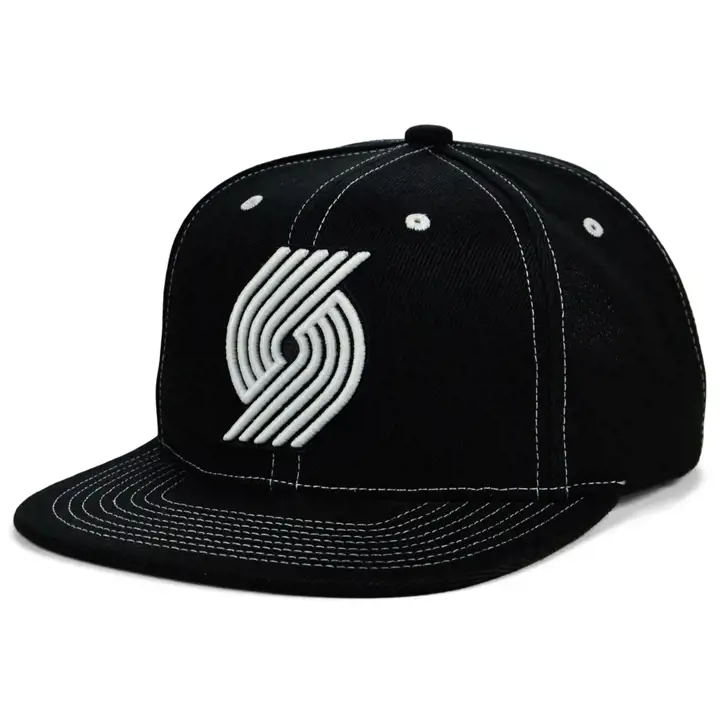 PORTLAND TRAIL BLAZERS NBA CASQUETTE SNAPBACK LUMINESCENTE noire