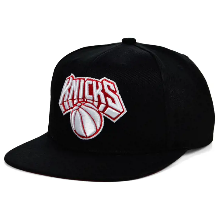NEW YORK KNICKS NBA BRED CASQUETTE À VISIÈRE PLATE noire
