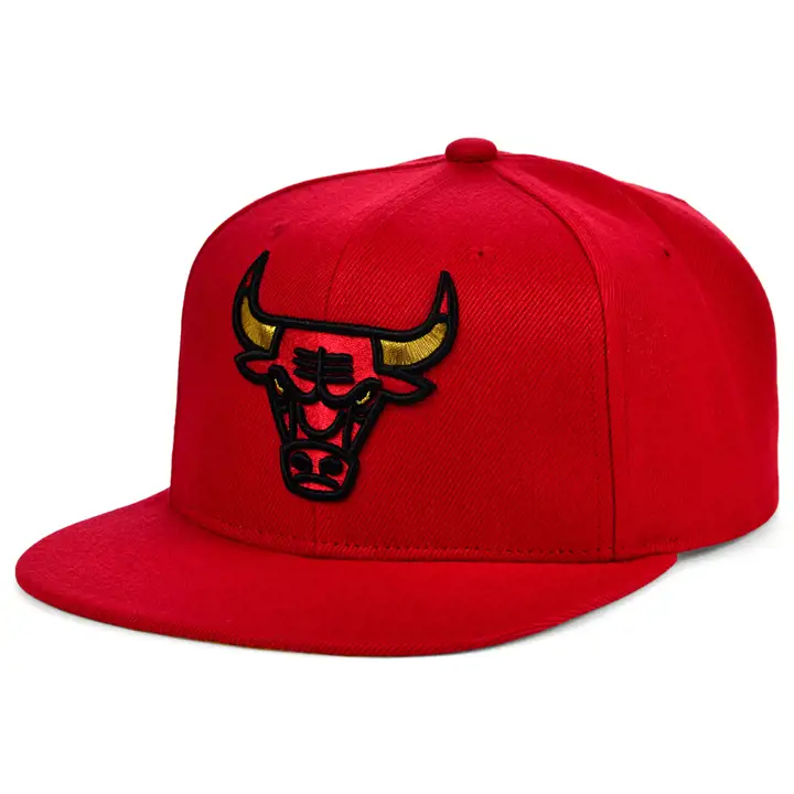 CASQUETTE SNAPBACK ROUGE CHICAGO BULLS HWC 50ÈME