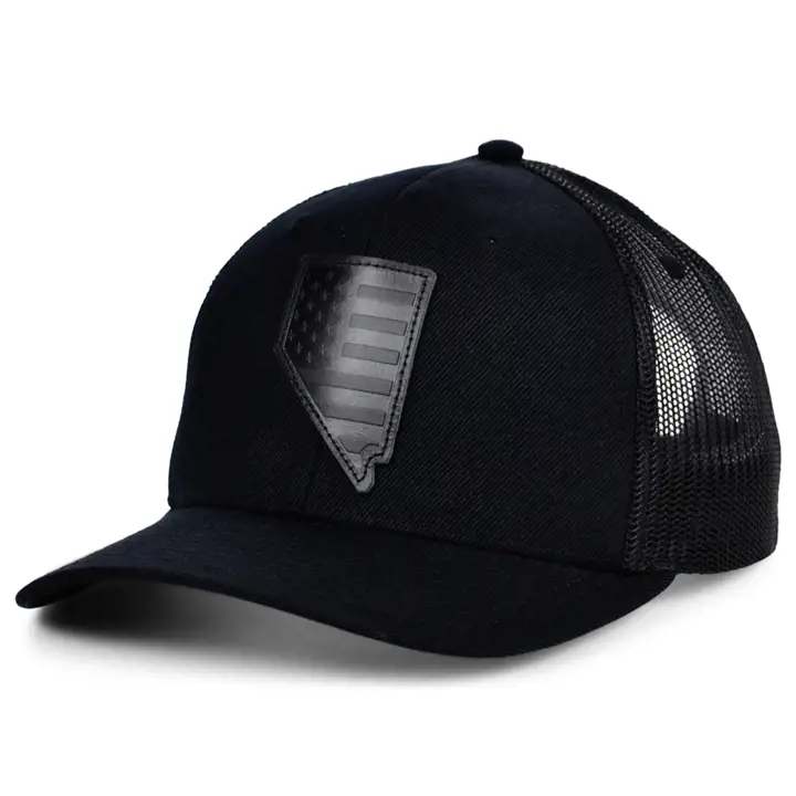 NEVADA Blackout Cuir USA Écusson Casquette Trucker NOIR/NOIR/NOIR