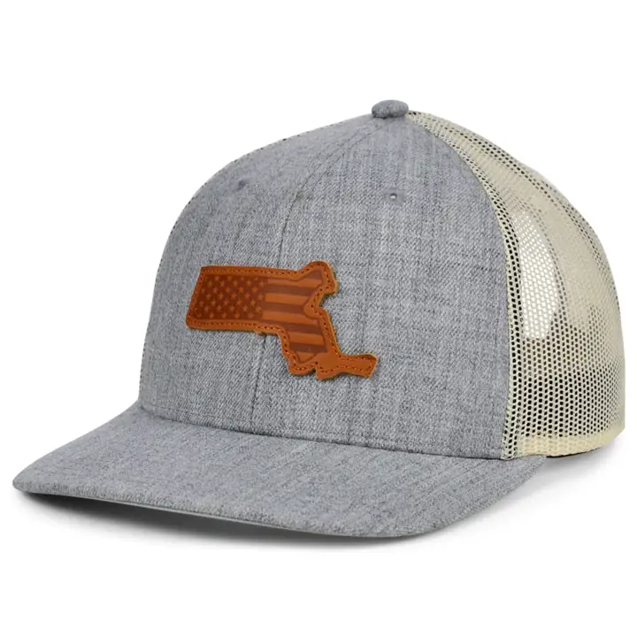 MASSACHUSETTS HTHR Casquette Trucker USA Patch en cuir GRIS CLAIR/BLANC/MARRON