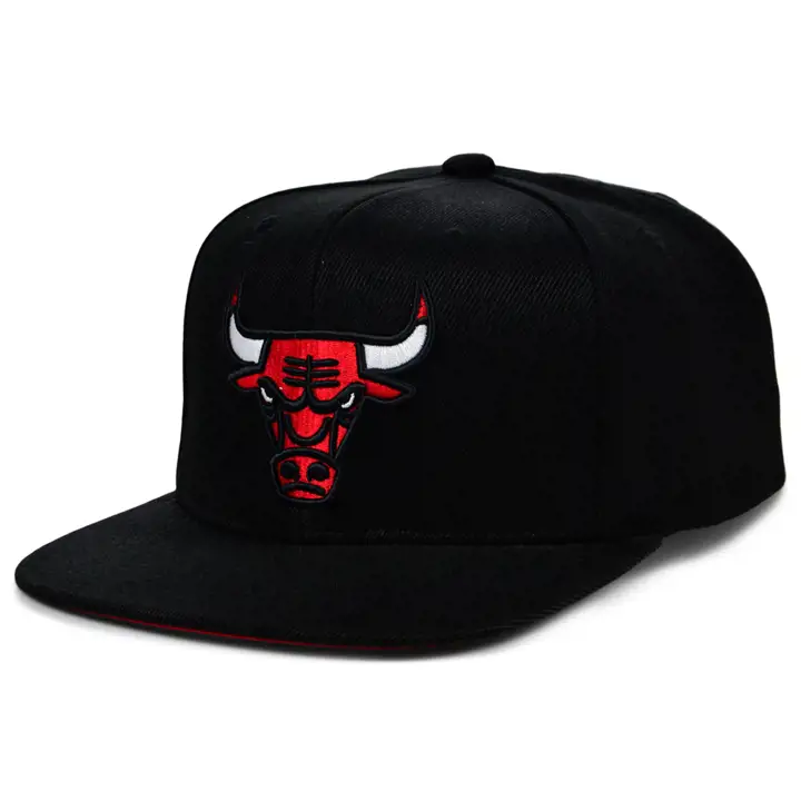 CHICAGO BULLS HWC CUSTOM PATCH SNAPBACK noir