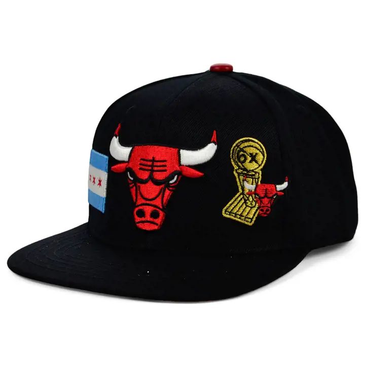 Casquette Snapback NBA Chicago Bulls Double City Logo NOIR/ROSE