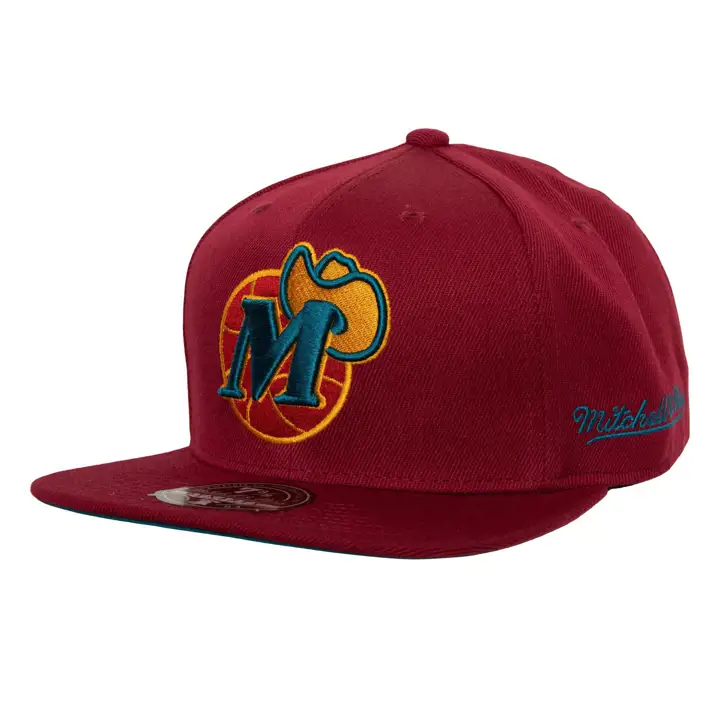 CASQUETTE AJUSTÉE DALLAS MAVERICKS HWC NORTHERN LIGHTS