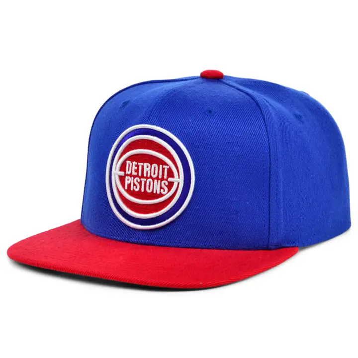Casquette Snapback Basique HWC NBA Detroit Pistons BLEU/ROUGE/VERT