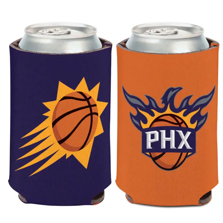 Gourde is the most appropriate translation for can coozie in the context of a sports team merchandise item.