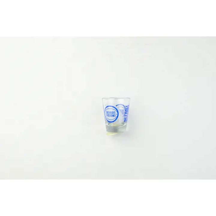 Verre de collection - Jour de match des Pistons de Detroit - 2 oz. TSA
