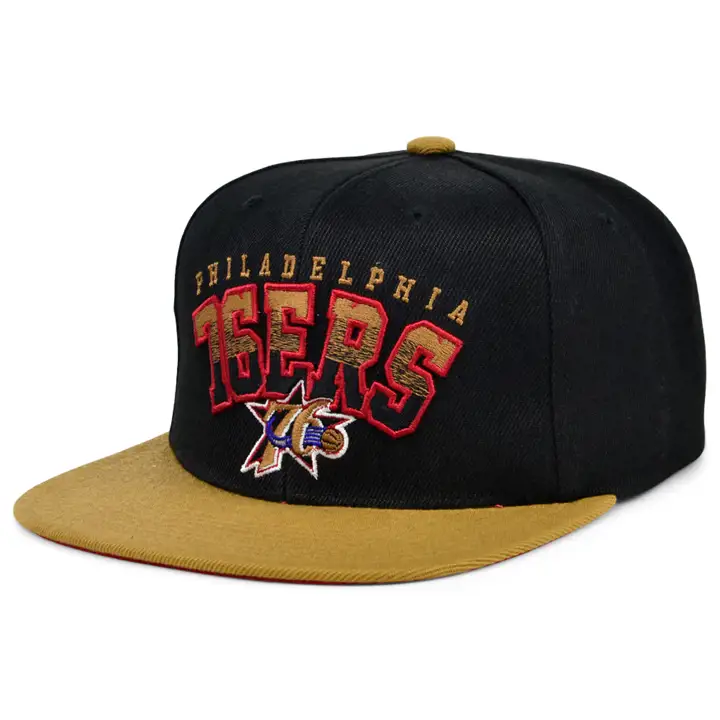 Casquette snapback Philadelphia 76ers NBA Gradient Wordmark noire/grise/rouge