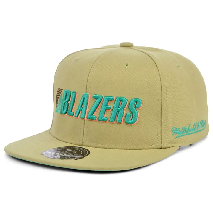 Portland Trail Blazers NBA Malibu Sunrise Fitted kha/kha/lgr