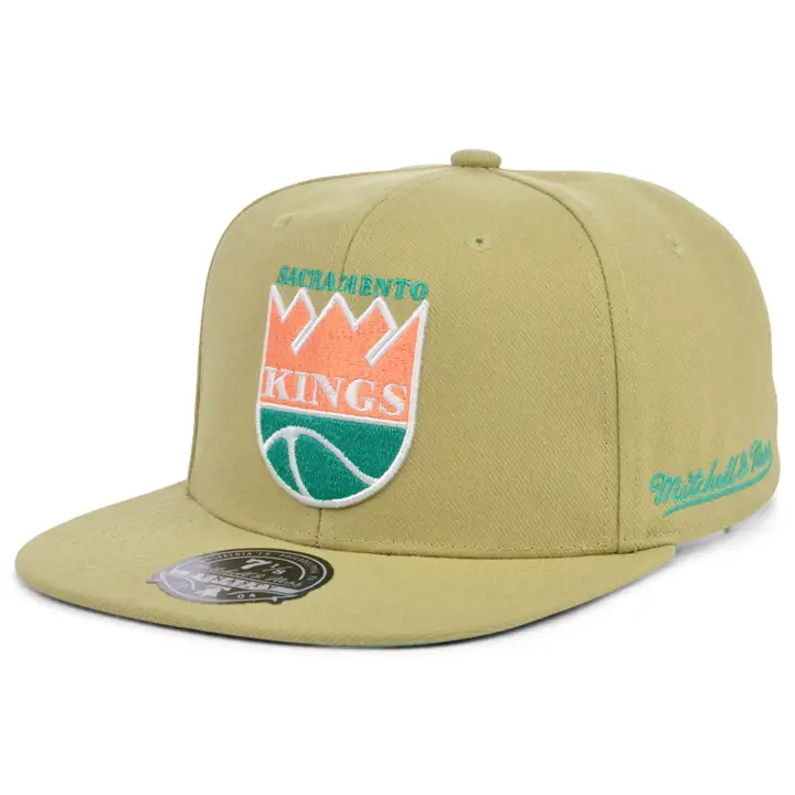 Sacramento Kings NBA Malibu Sunrise Ajusté kha/kha/vert clair