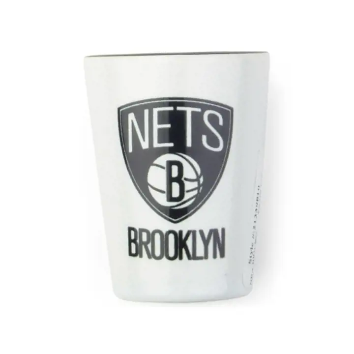 Verre à liqueur 2 oz Brooklyn Nets avec intérieur coloré