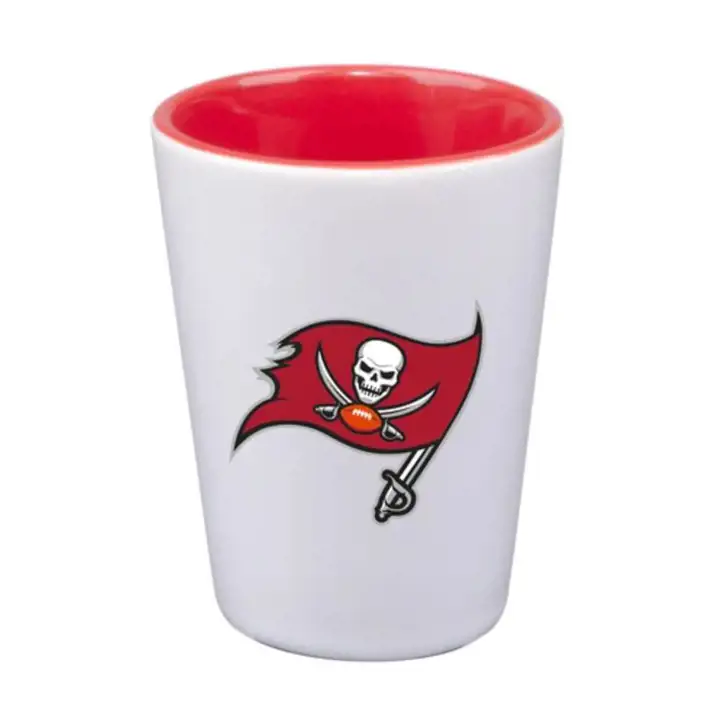 Verre à shot de 2 oz. avec intérieur coloré des Tampa Bay Buccaneers