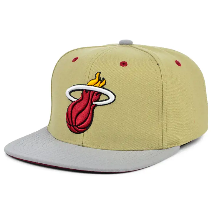 Casquette classique Miami Heat NBA en toile kha/gris/rouge