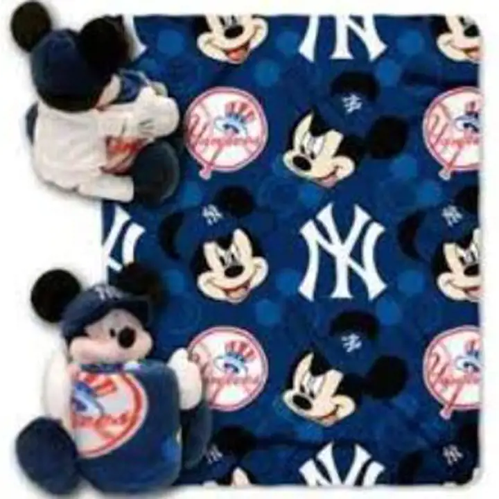 New York Yankees Mickey Mouse Hugger AST