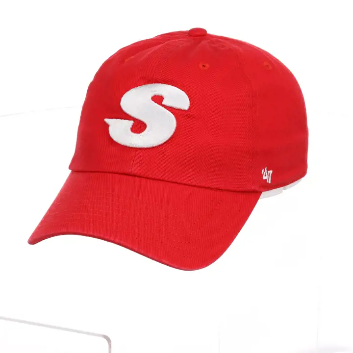 California State University - Stanislaus 47 NETTOYAGE rouge