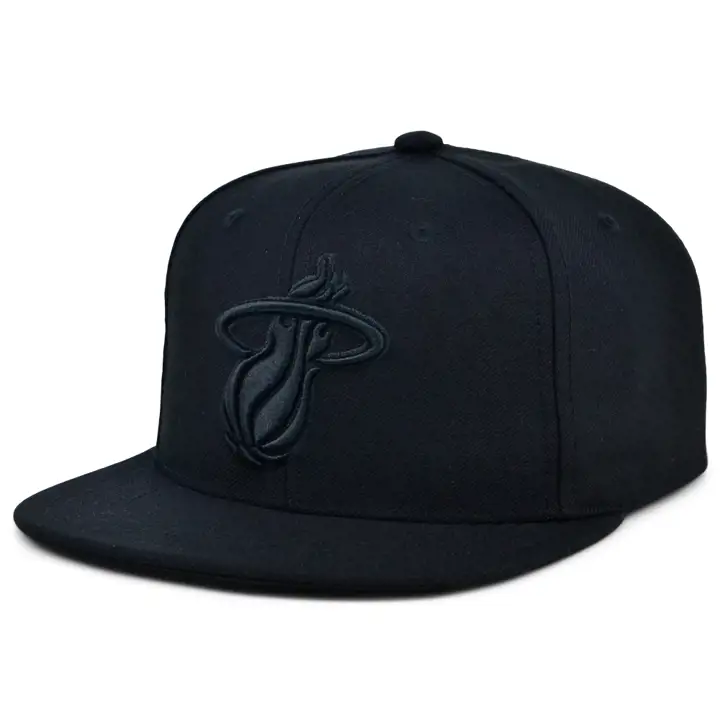 Miami Heat NBA Casquette snapback blackout noir/noir/noir
