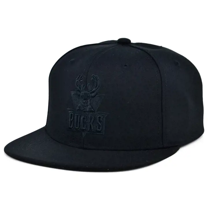 Milwaukee Bucks NBA Snapback Noir/Noir/Noir