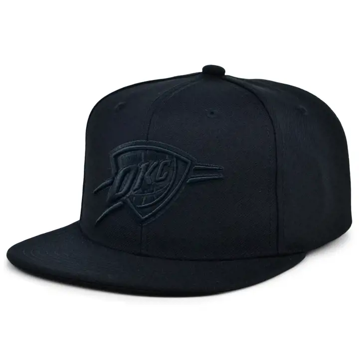 Casquette snapback Oklahoma City Thunder NBA noire/noire/noire