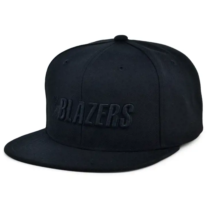 Portland Trail Blazers NBA Blackout Snapback noir/noir/noir