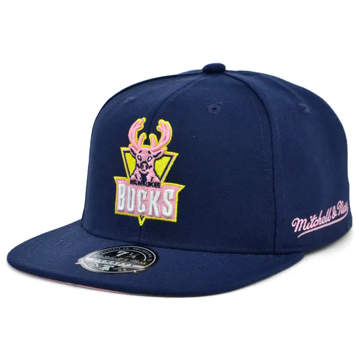 Casquette ajustée Milwaukee Bucks NBA Gumball marine/marine/rose