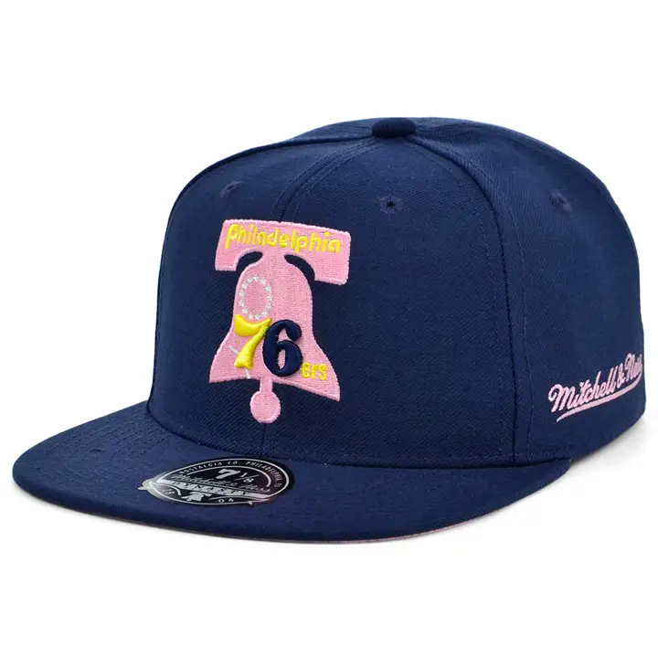 Philadelphia 76ers NBA Gumball ajustée marine/marine/rose