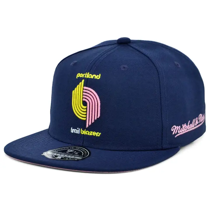 Casquette ajustée NBA Gumball des Portland Trail Blazers marine/marine/rose
