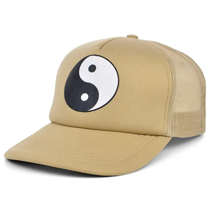 Ordinary Crowns Pop Culture Casquette de camionneur en mousse Yin Yang TAN/BLK