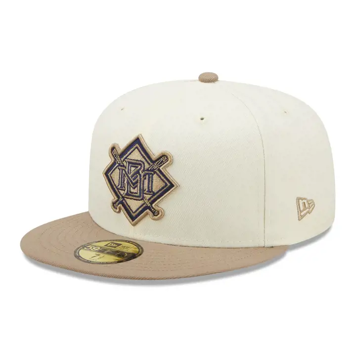 Milwaukee Brewers MLB Strictly Business 59FIFTY IVO/KHA/NAVY