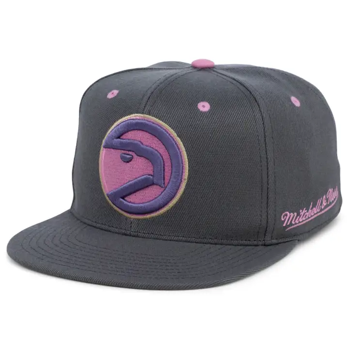Casquette ajustée des Atlanta Hawks NBA Lavender Rain gris/gris/rose HWC